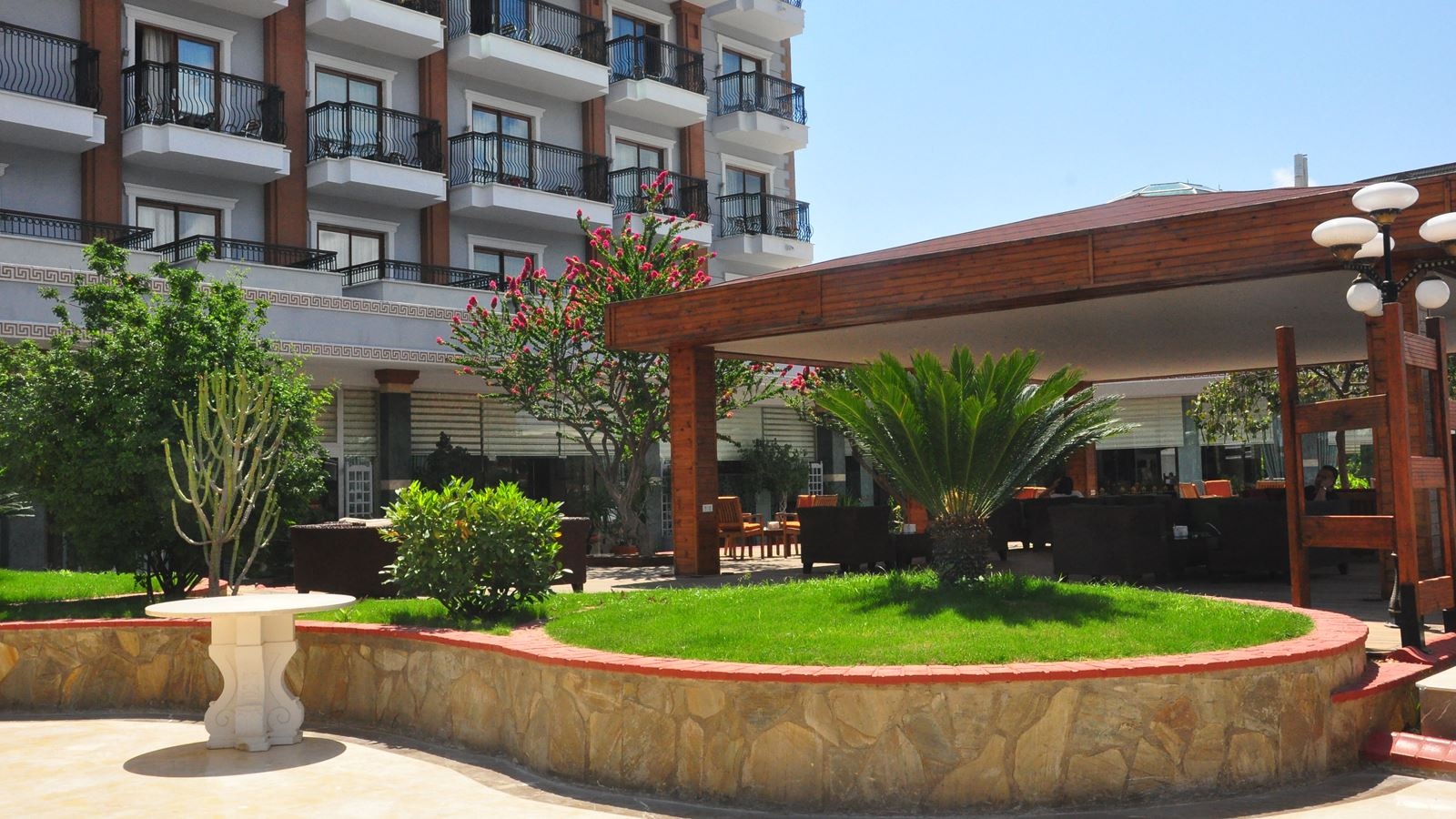 general-main-building