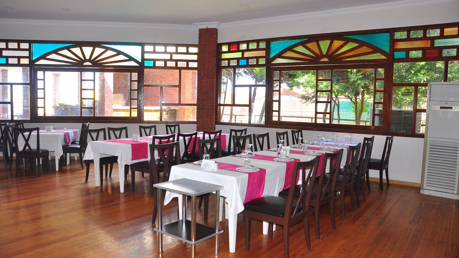 restaurants-main-restaurant