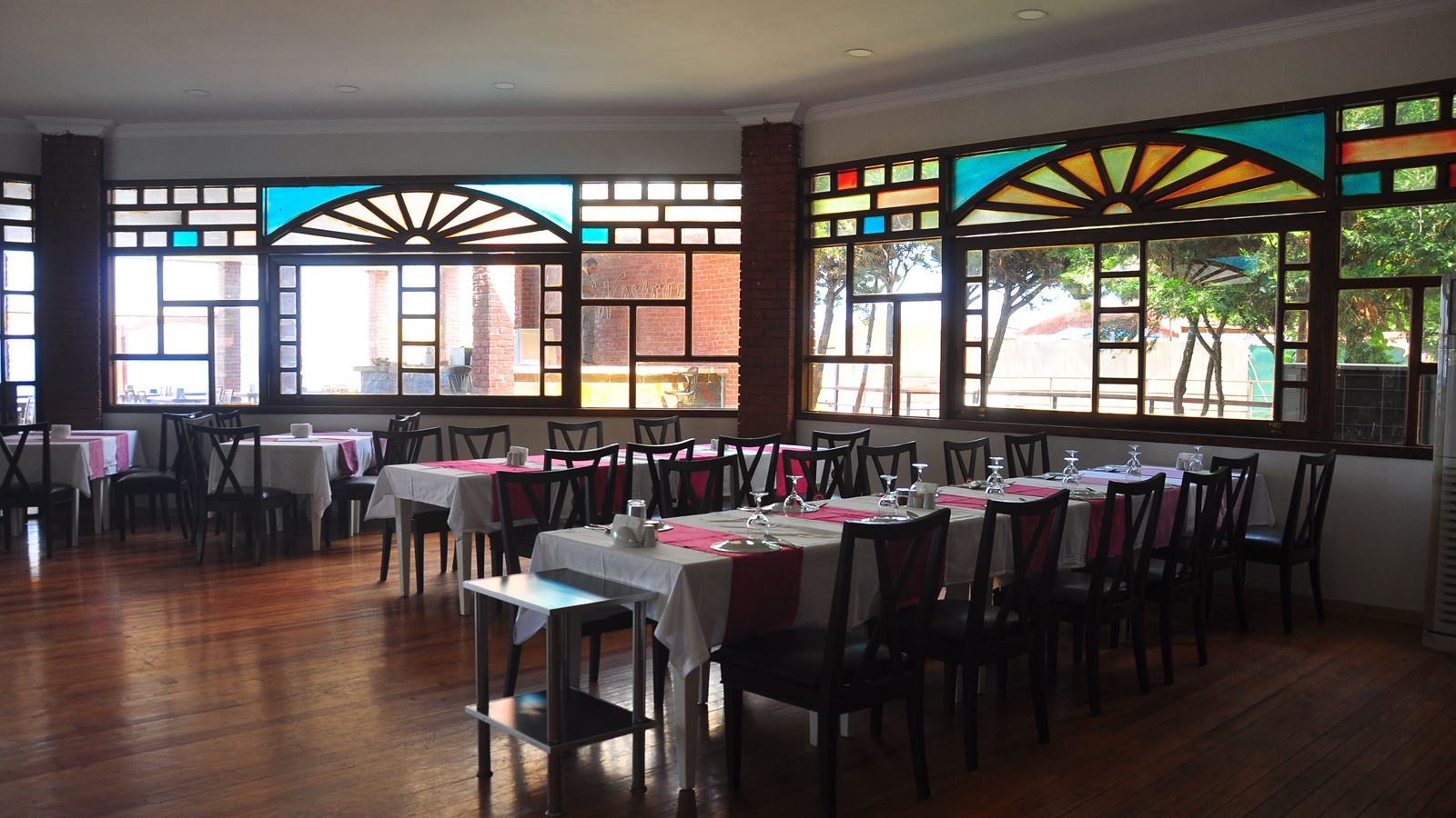 restaurants-main-restaurant