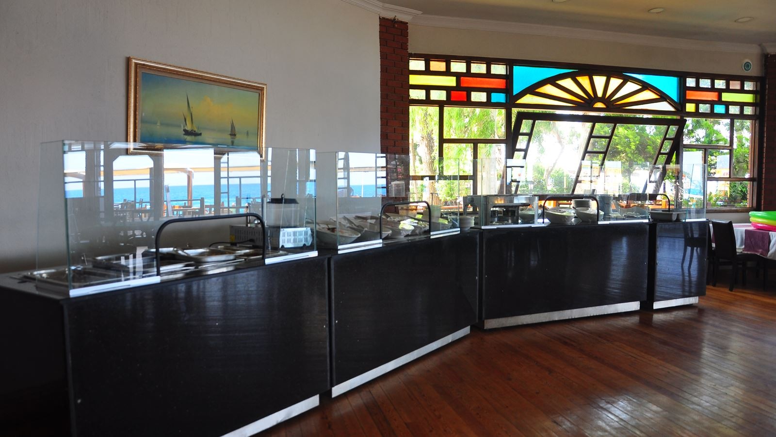 restaurants-main-restaurant