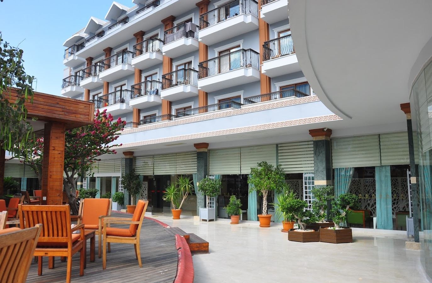 general-main-building