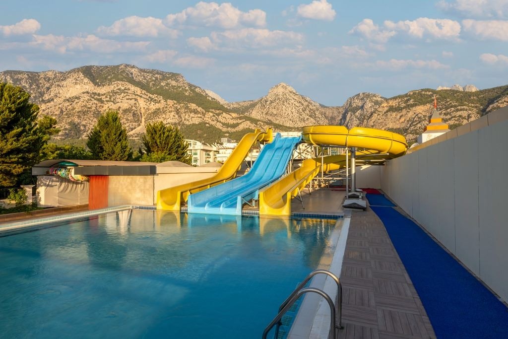 water-park-water-park