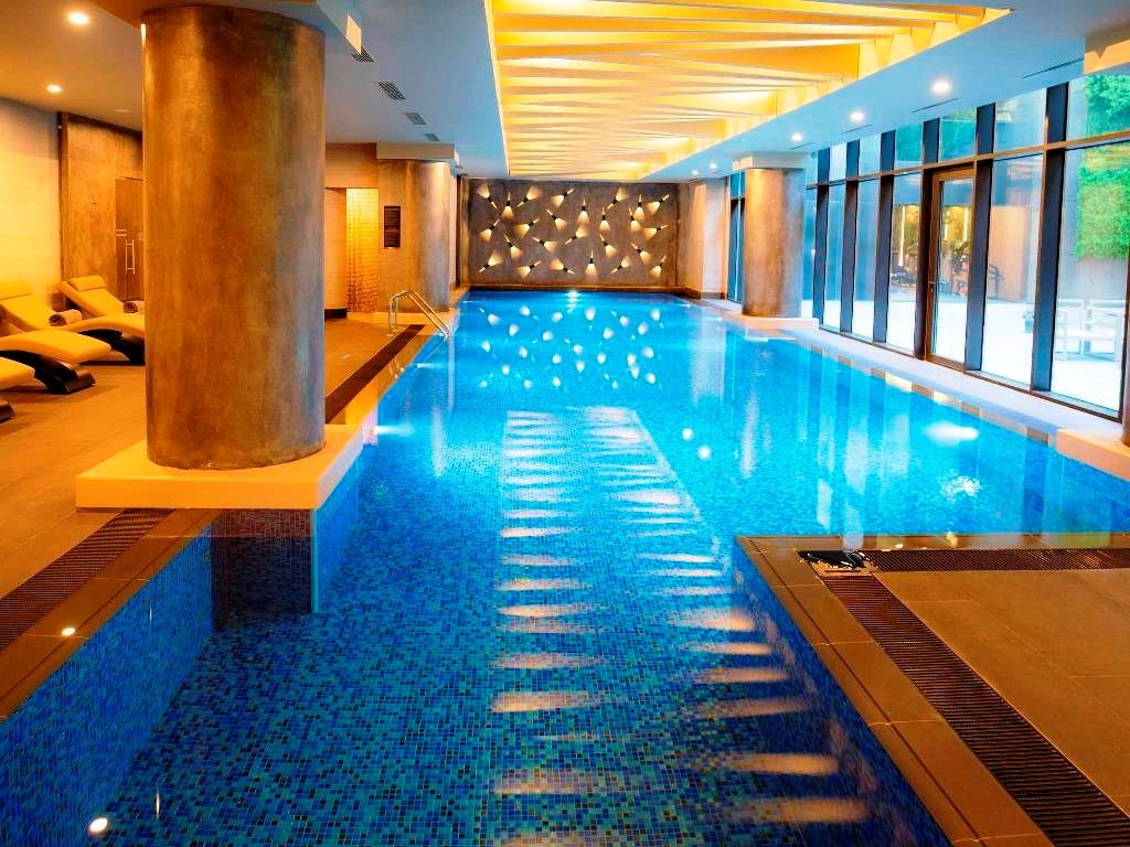 pools-indoor-pool