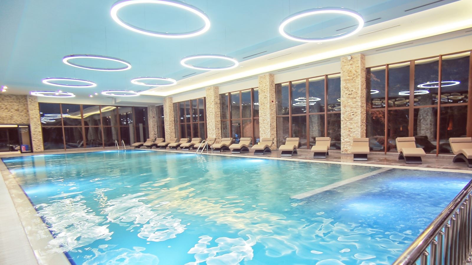 pools-indoor-pool