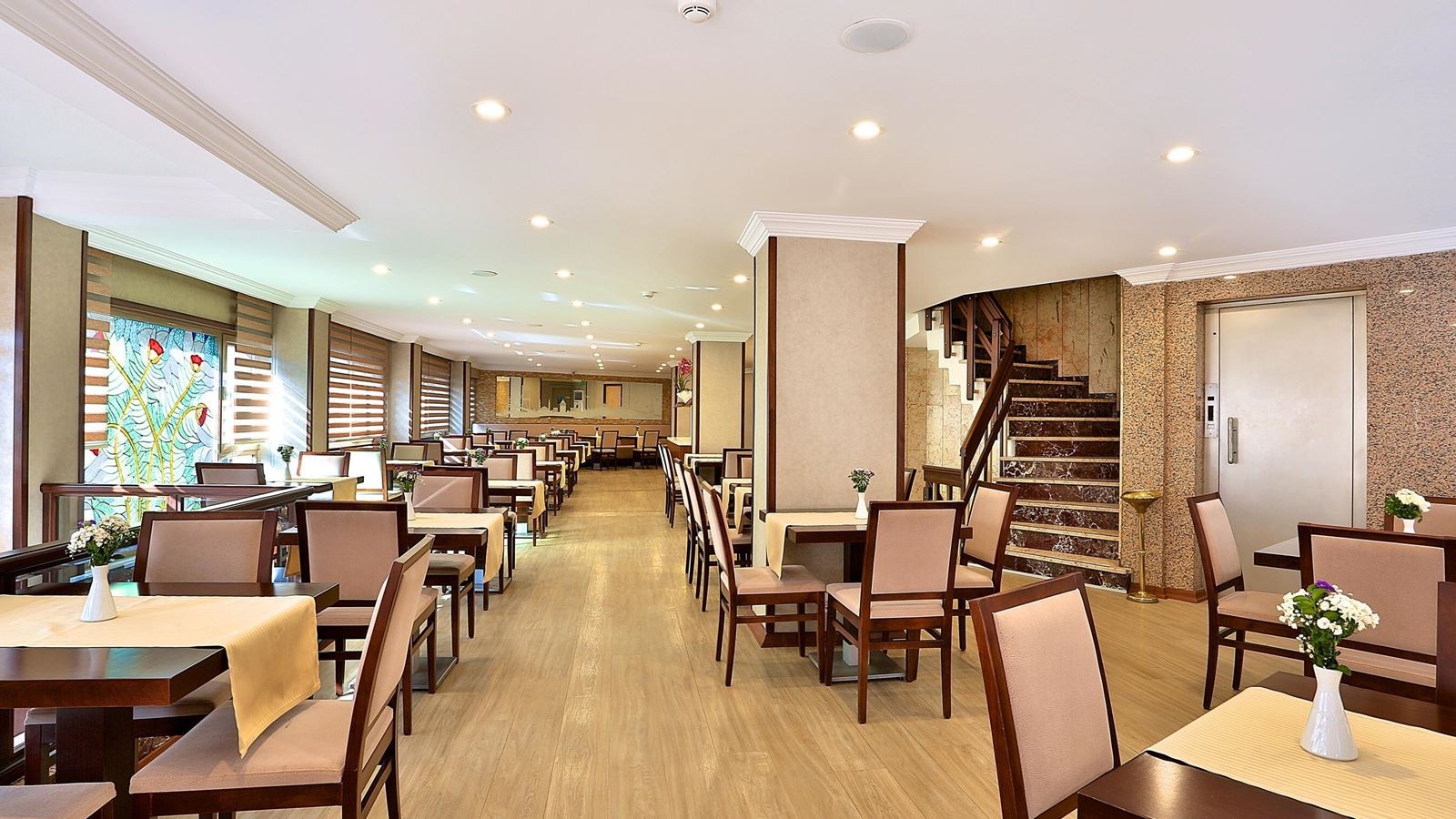 restaurants-restaurants