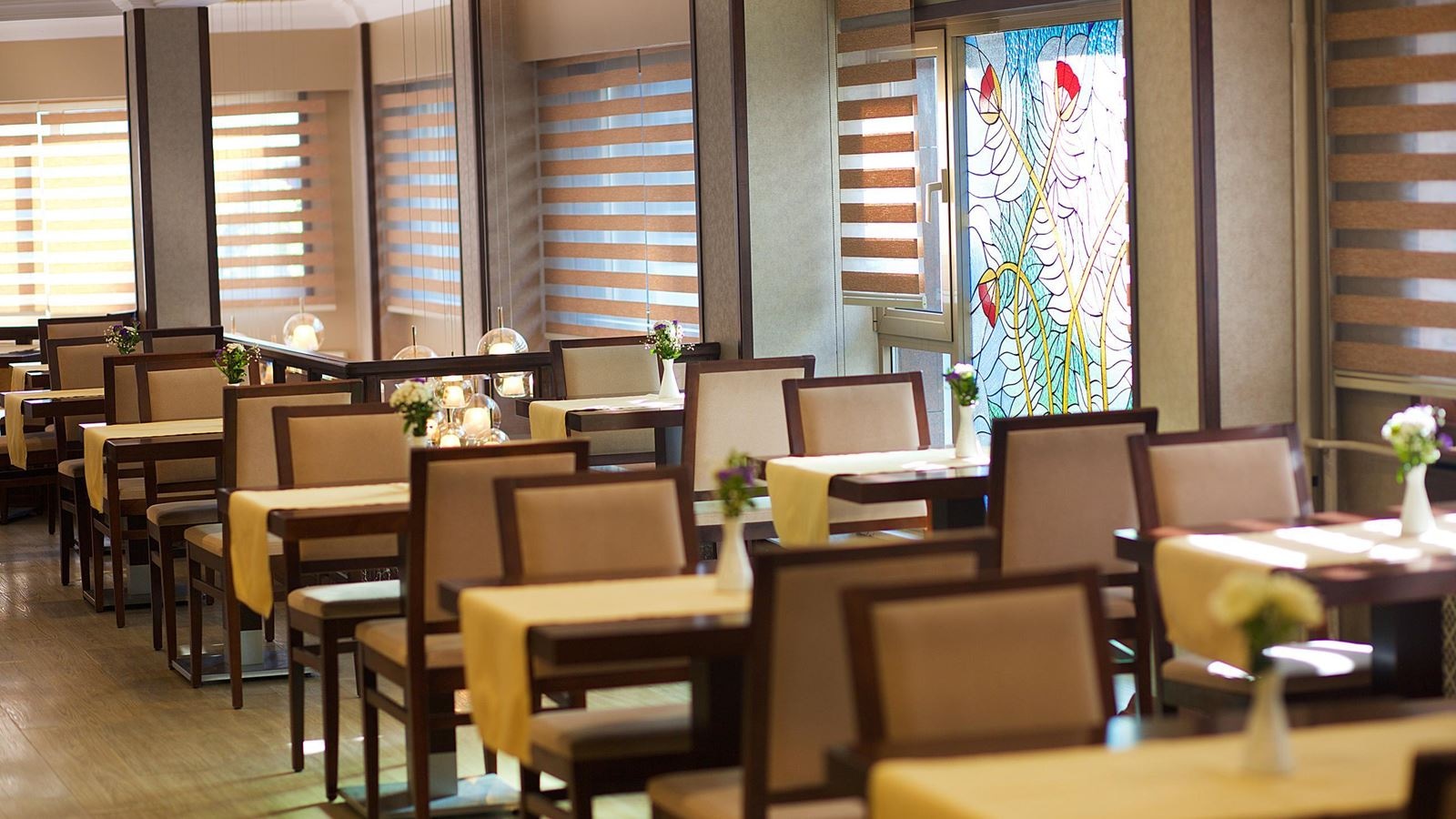 restaurants-restaurants