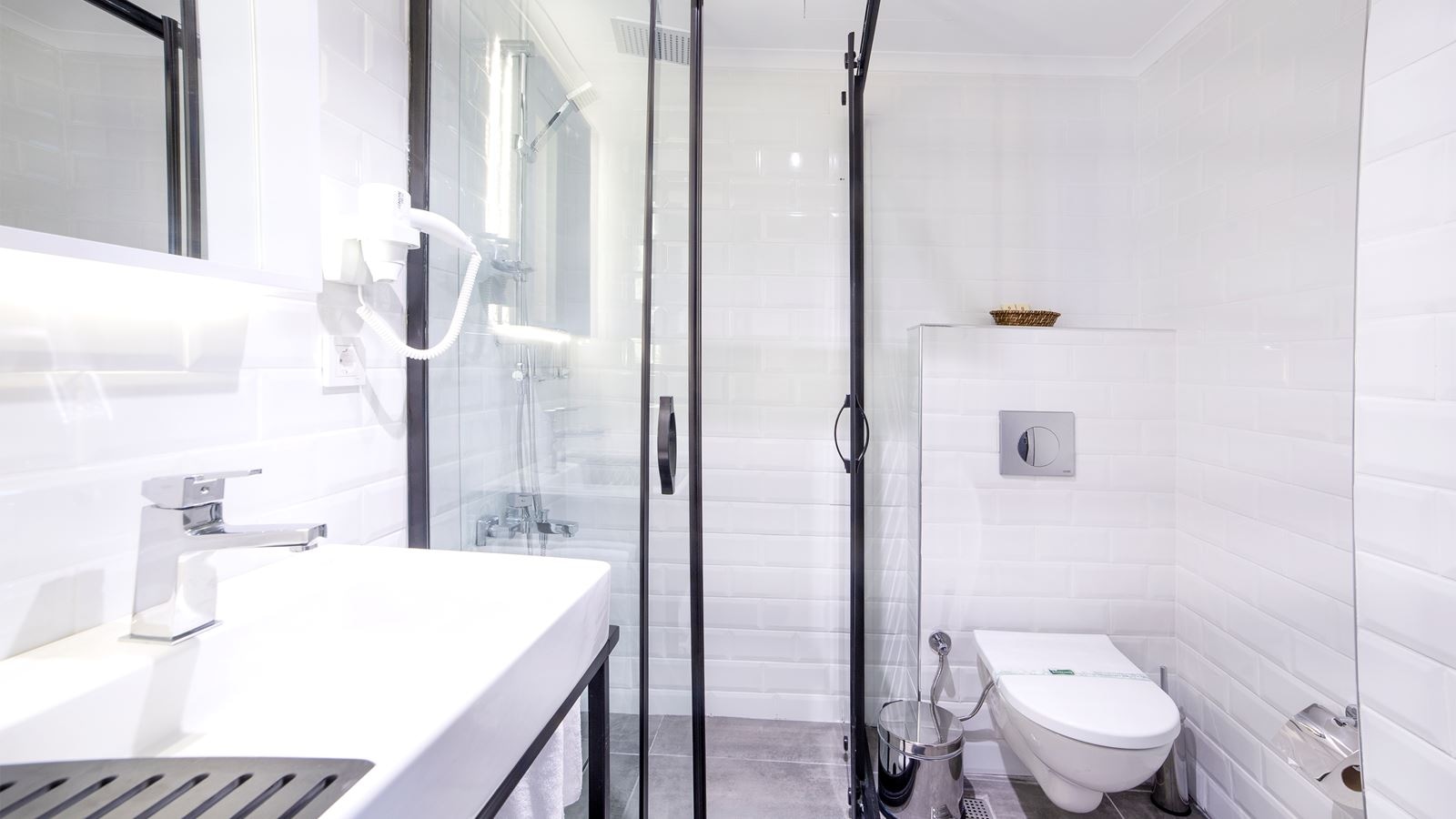 rooms-family-room-standard