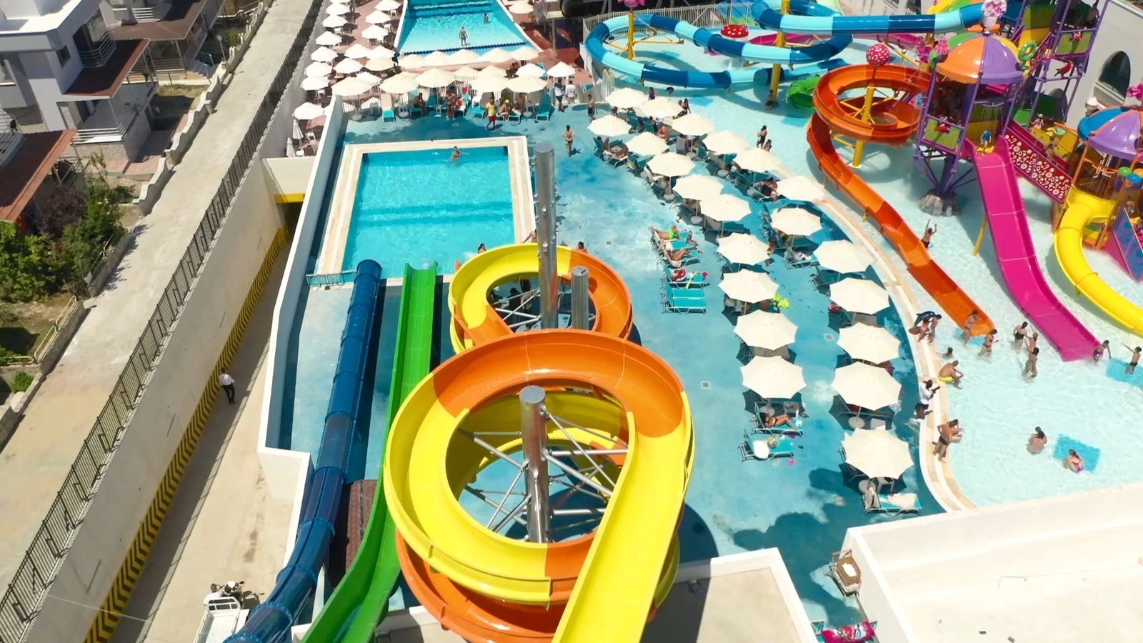 water-park-water-park