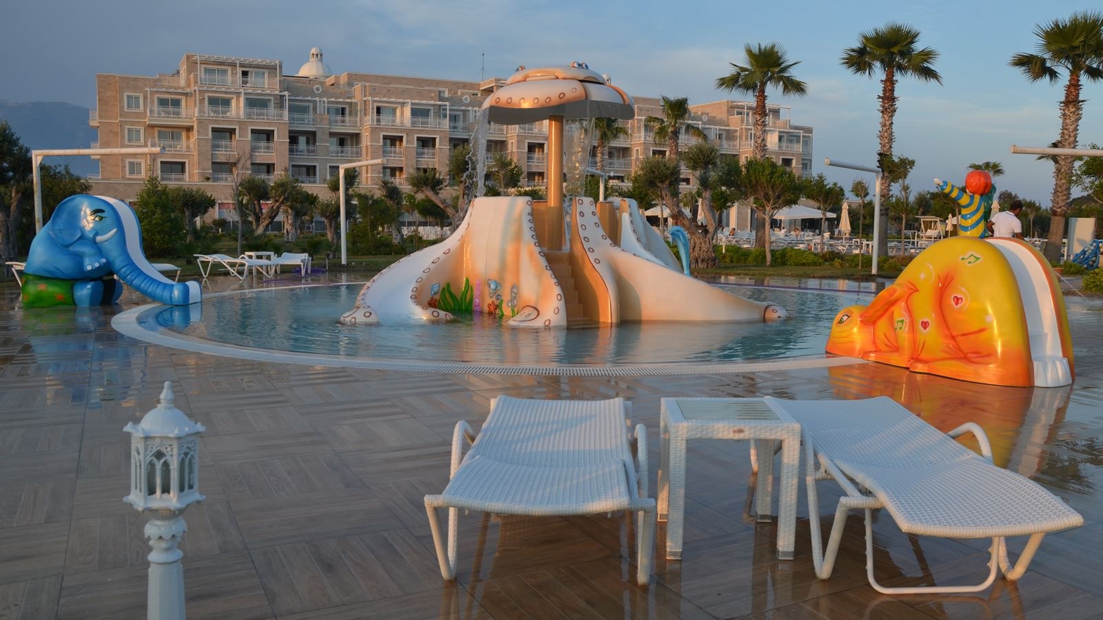 water-park-water-park