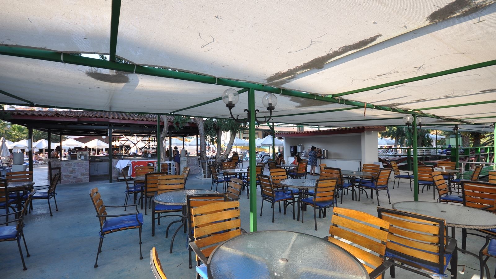 restaurants-restaurants