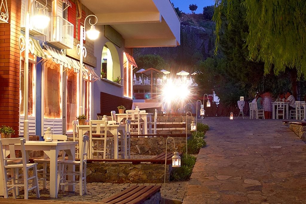 restaurants-italian-restaurant