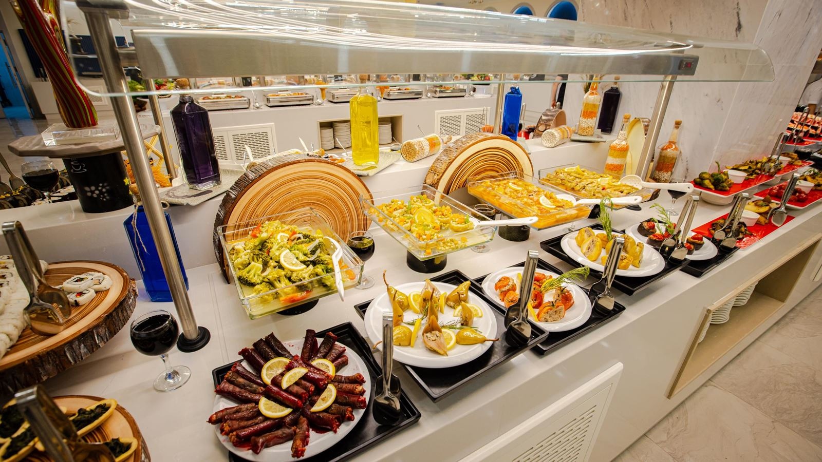 restaurants-volare-restaurant