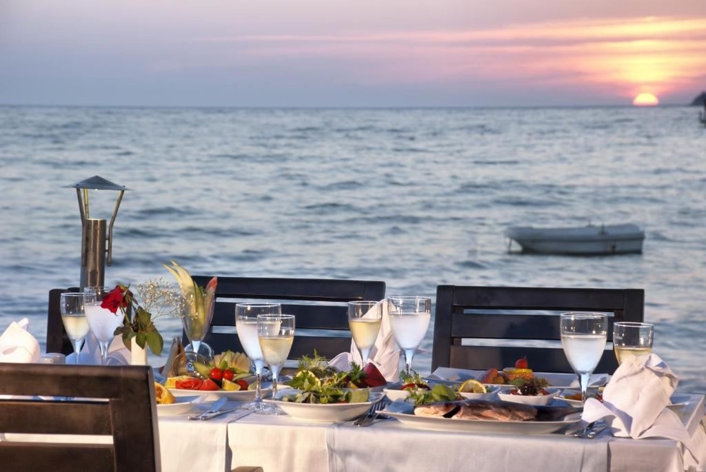 restaurants-aegeanturkish-kebab