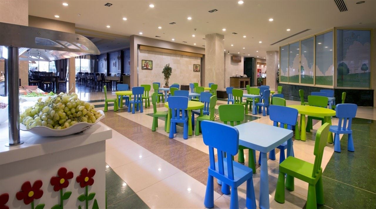 restaurants-main-restaurant