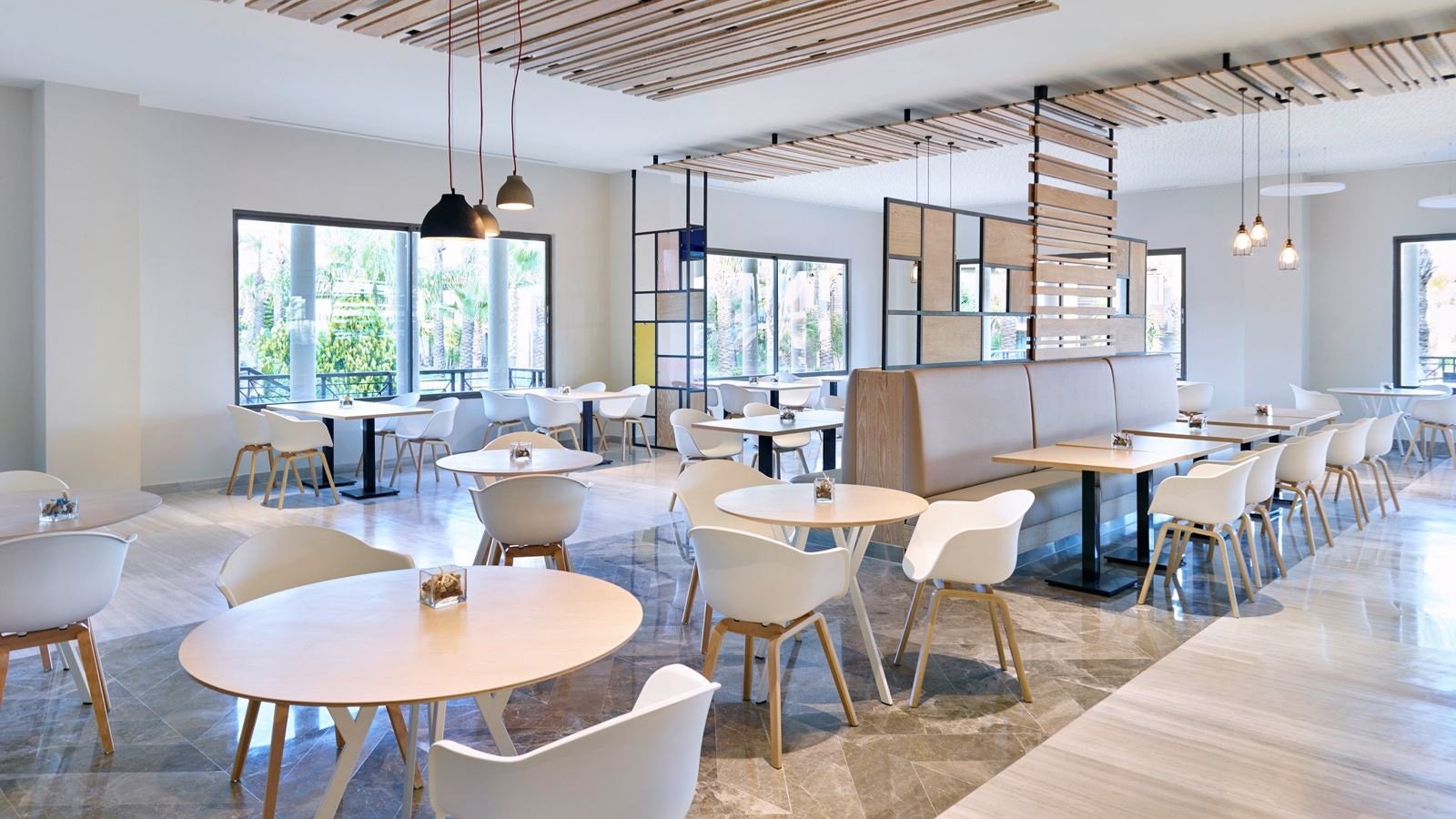 restaurants-main-restaurant