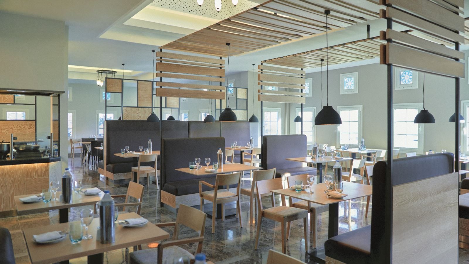 restaurants-the-restaurant