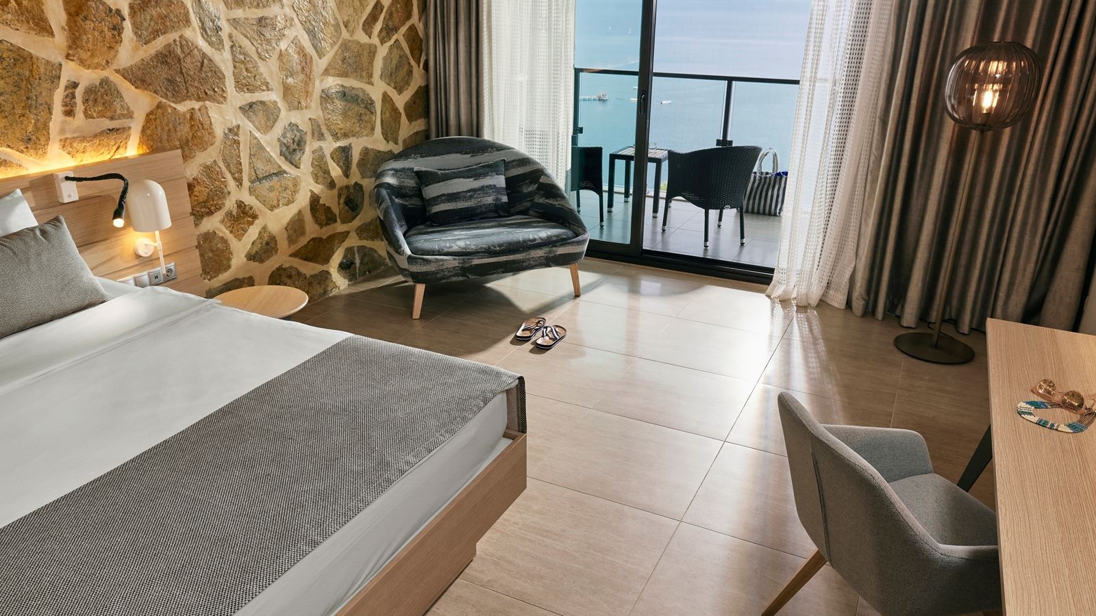 rooms-standard-room-sea-view