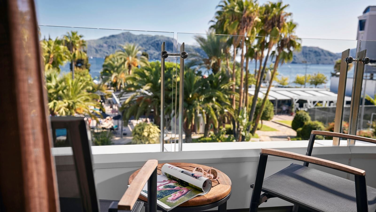 rooms-standart-limited-sea-view-room