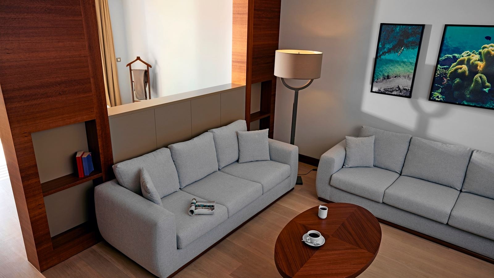 rooms-deluxe-suite-sea-view-room