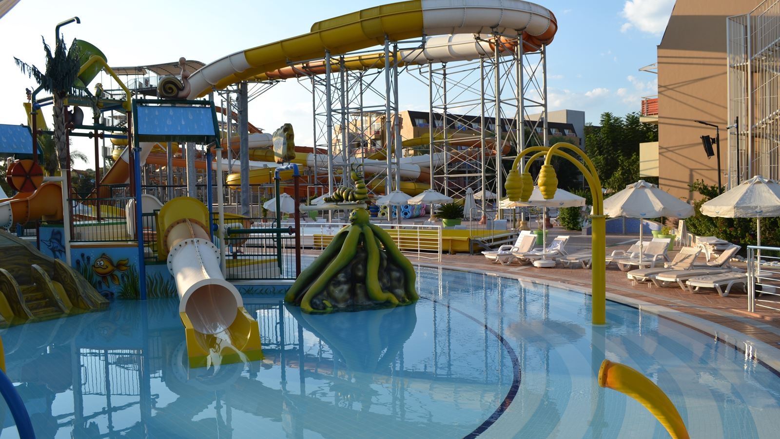 water-park-water-park