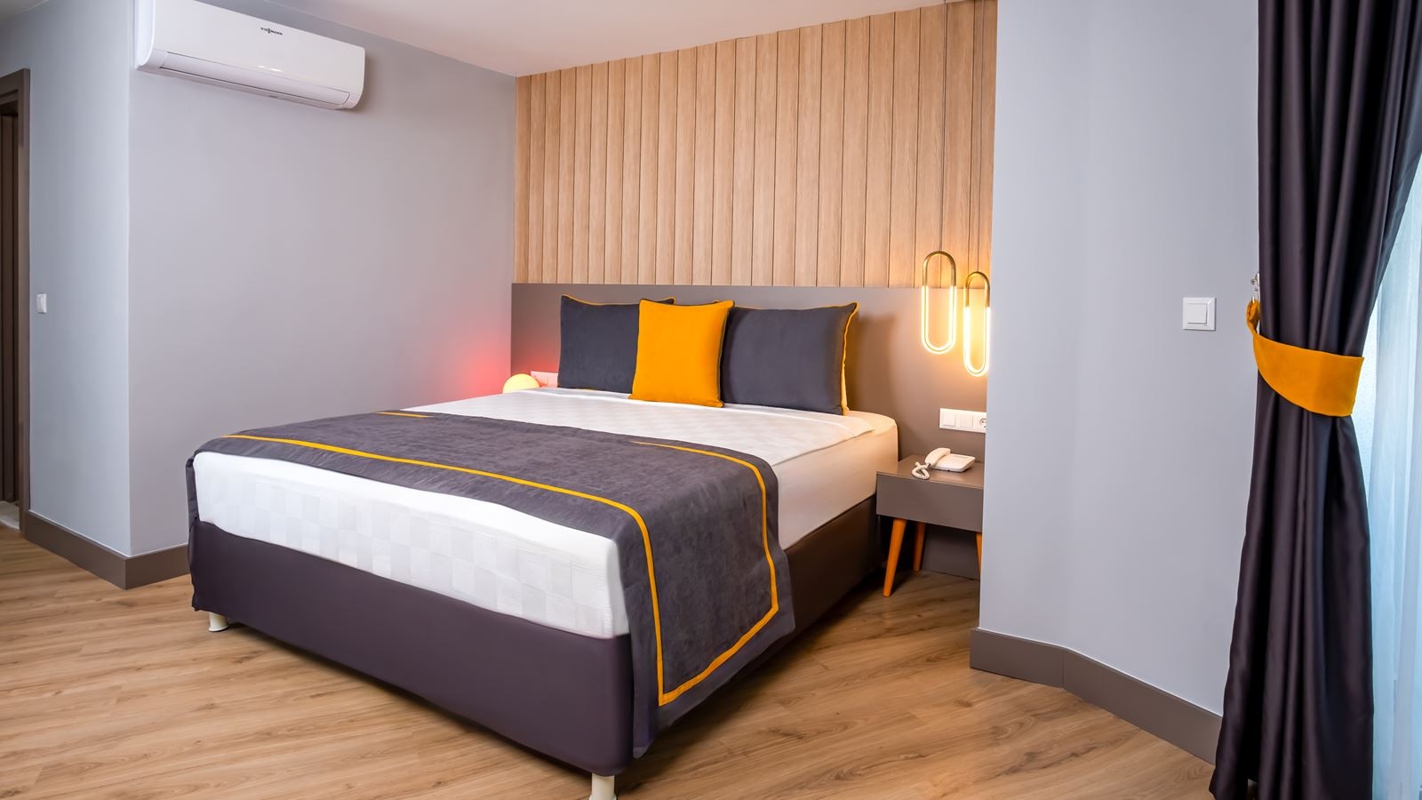 rooms-comfort-suit-rooms