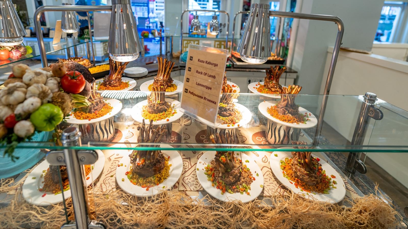 restaurants-dewerend-ana-restaurant