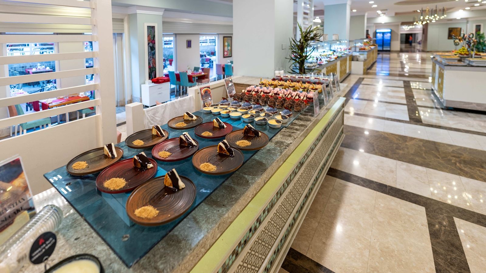 restaurants-dewerend-ana-restaurant