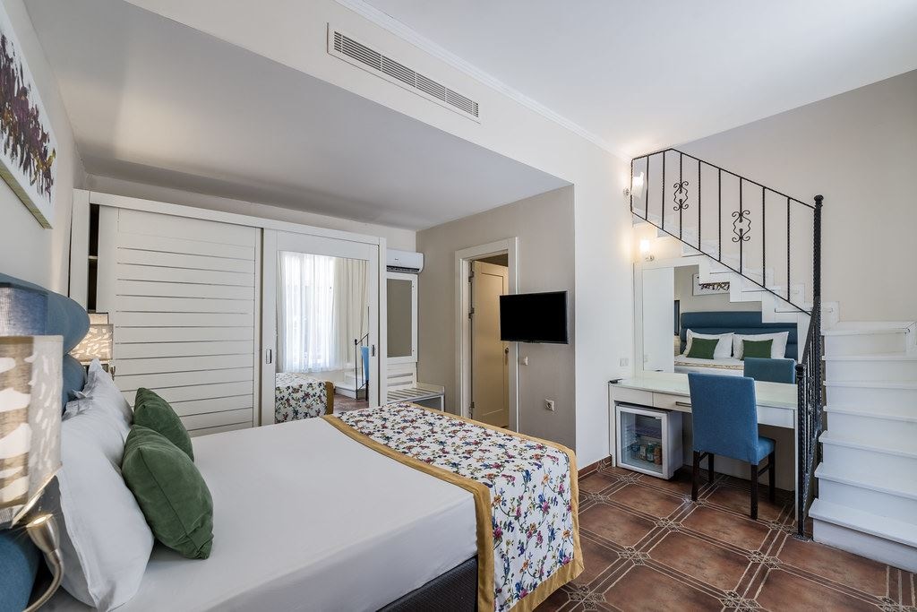 rooms-twin-volendam-house