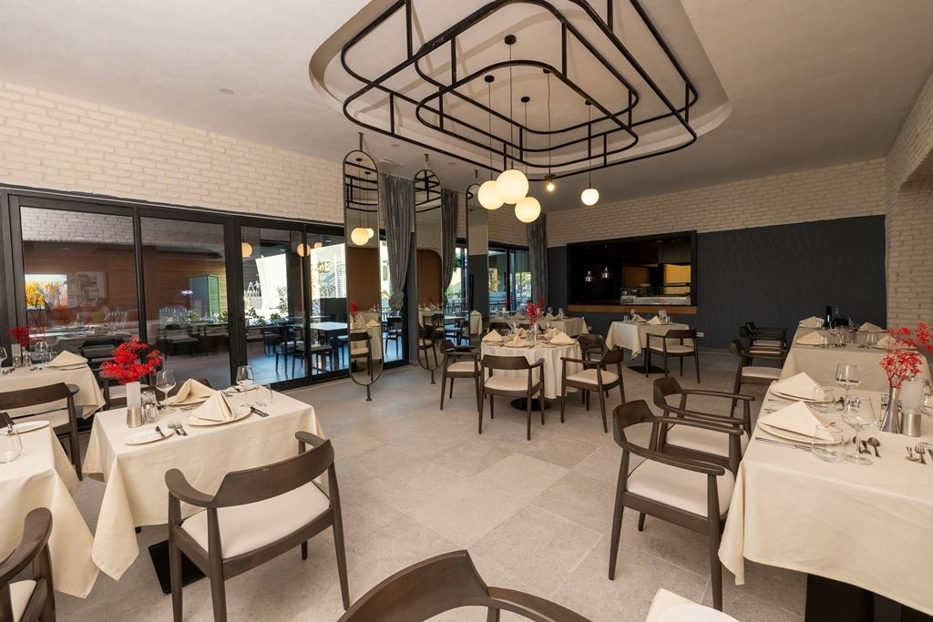 restaurants-thymàri-mediterranean-a-la-carte-restaurant