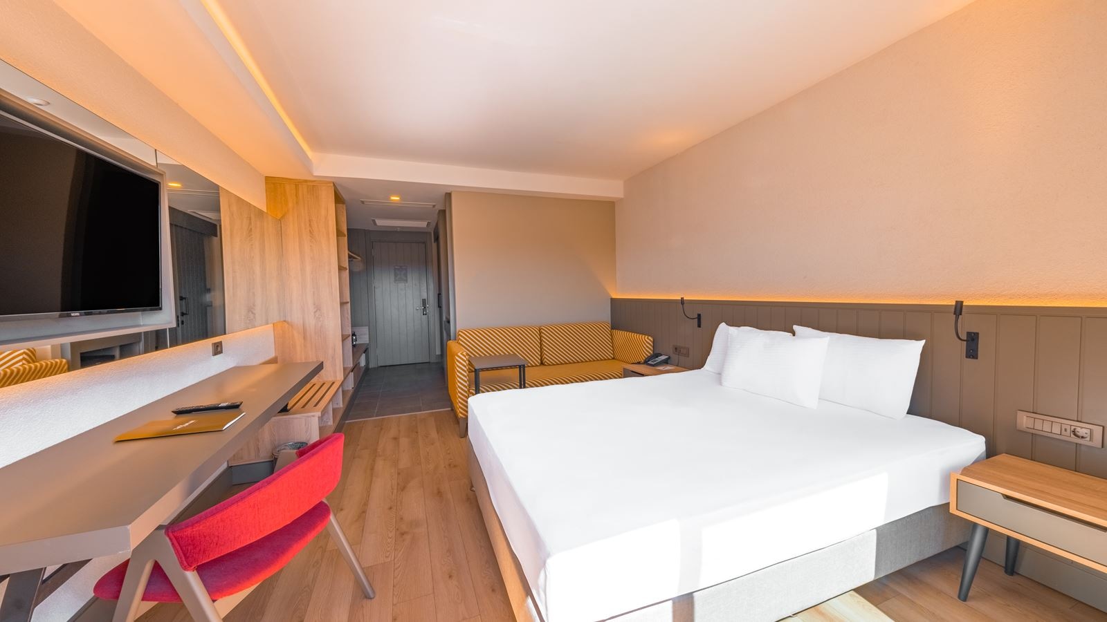 rooms-standard-room-with-jacuzzi