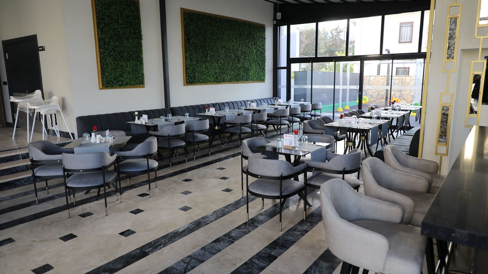 restaurants-main-restaurant