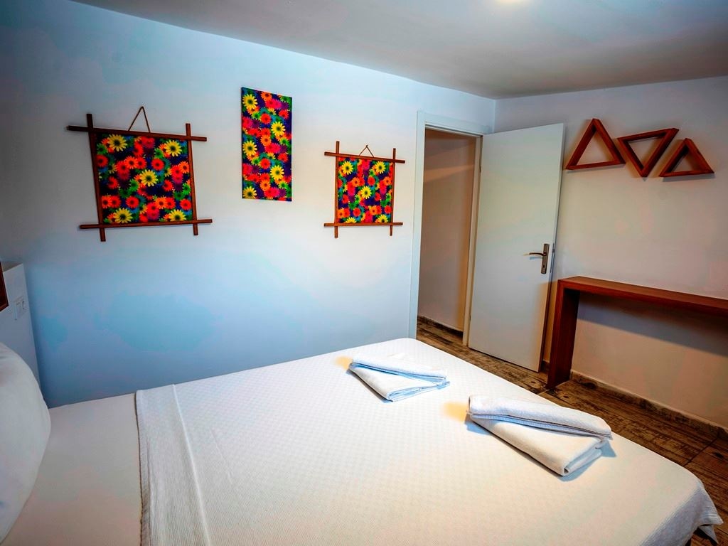 rooms-family-room