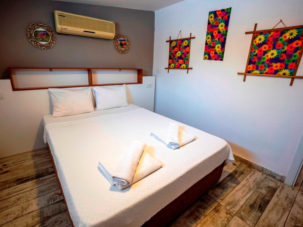 rooms-family-room