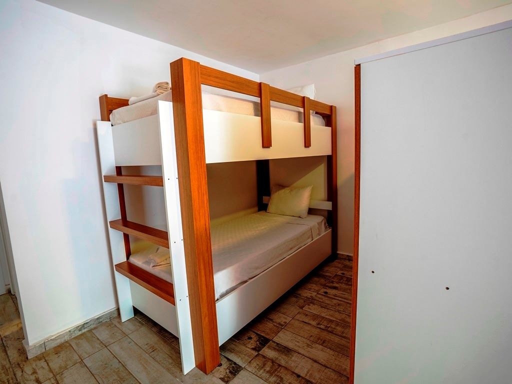 rooms-family-room