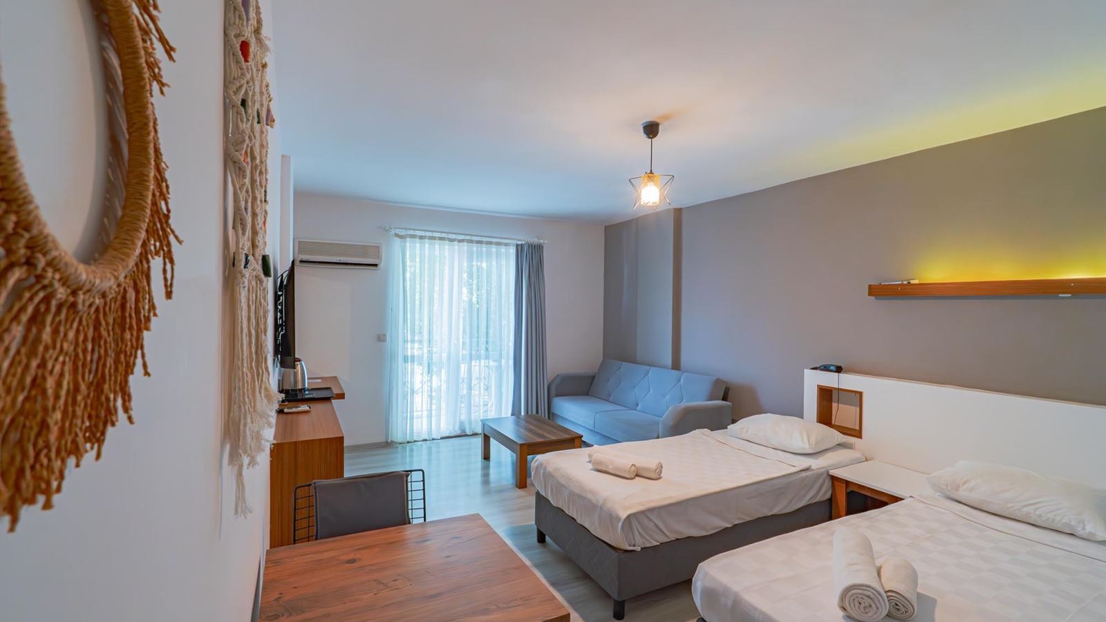 rooms-standard-large-room
