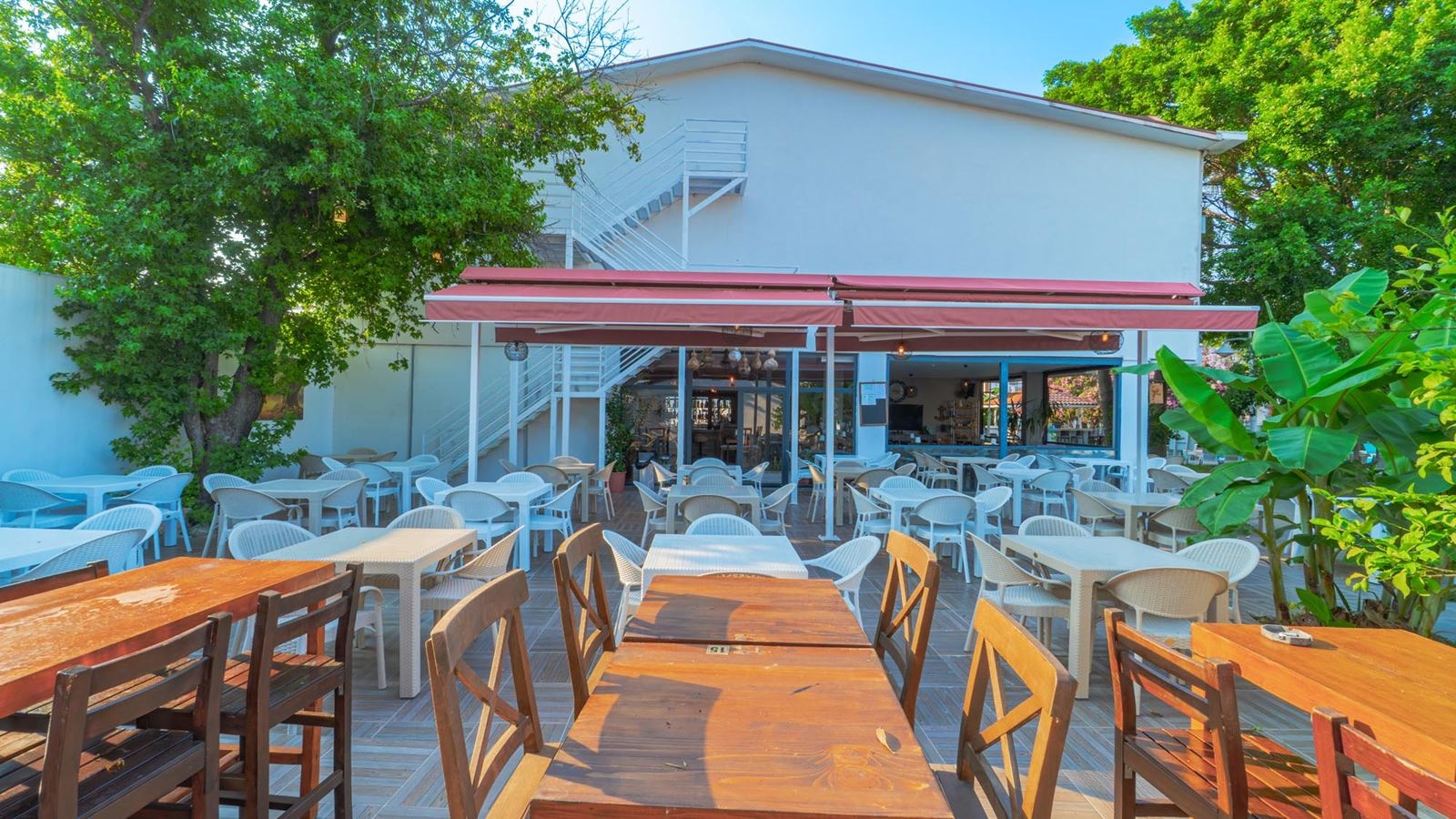 restaurants-main-restaurant