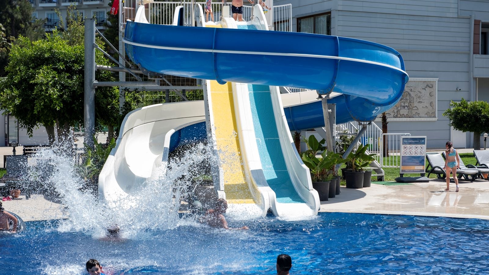 water-park-water-park