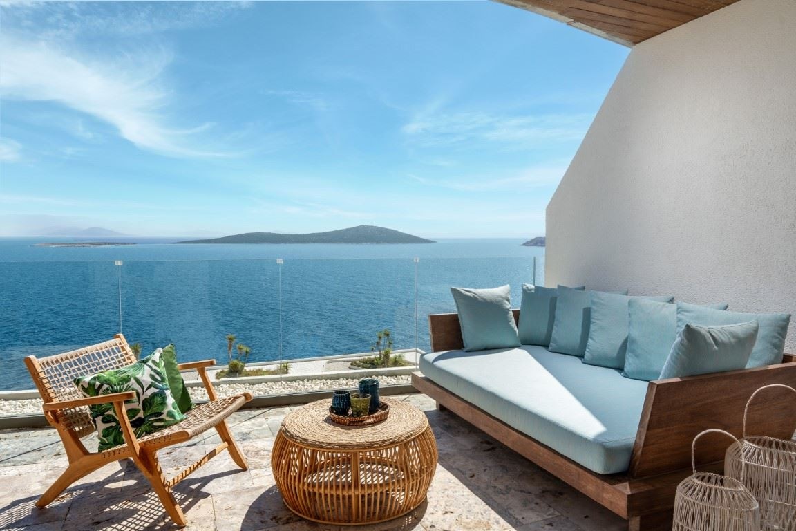 rooms-executive-suite-sea-view