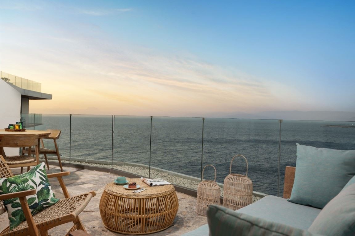 rooms-family-suite-sea-view