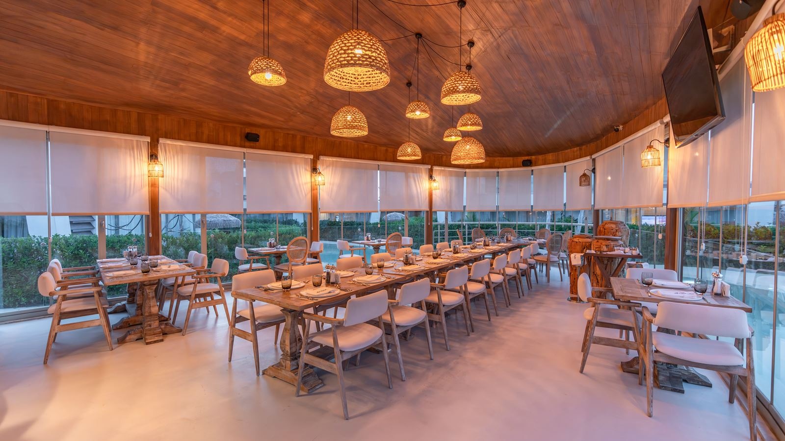 restaurants-the-palm-restoran