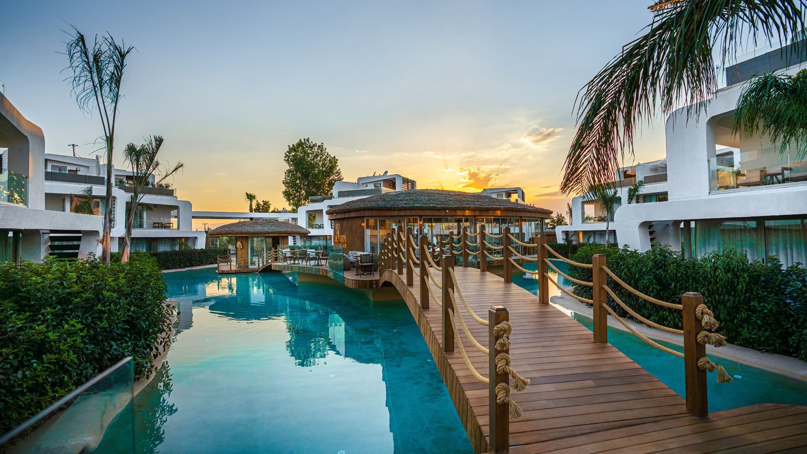 restaurants-the-palm-restoran