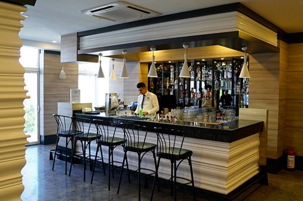 bars-lobby-bar