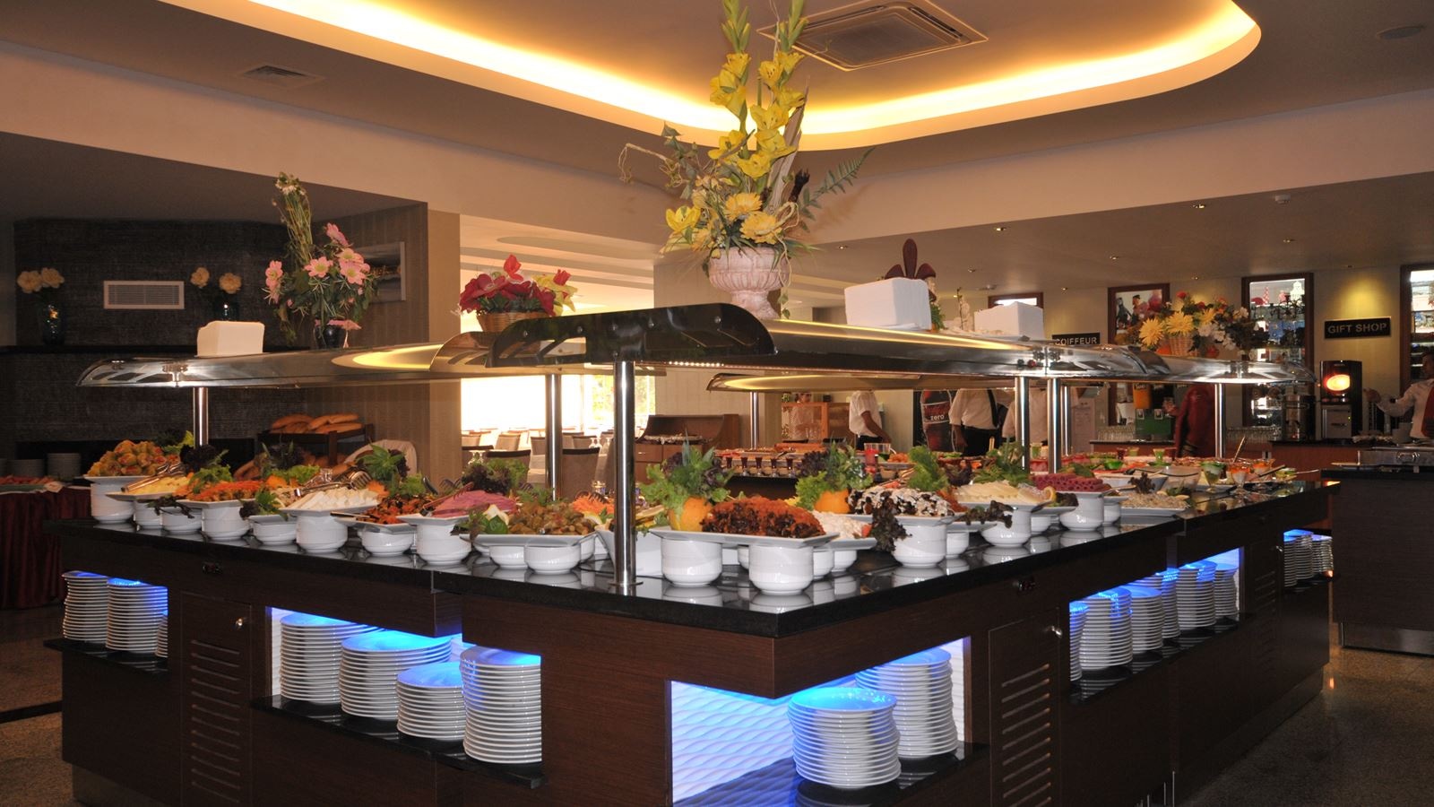 restaurants-main-building