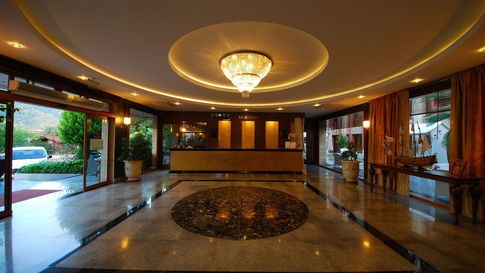 general-main-building