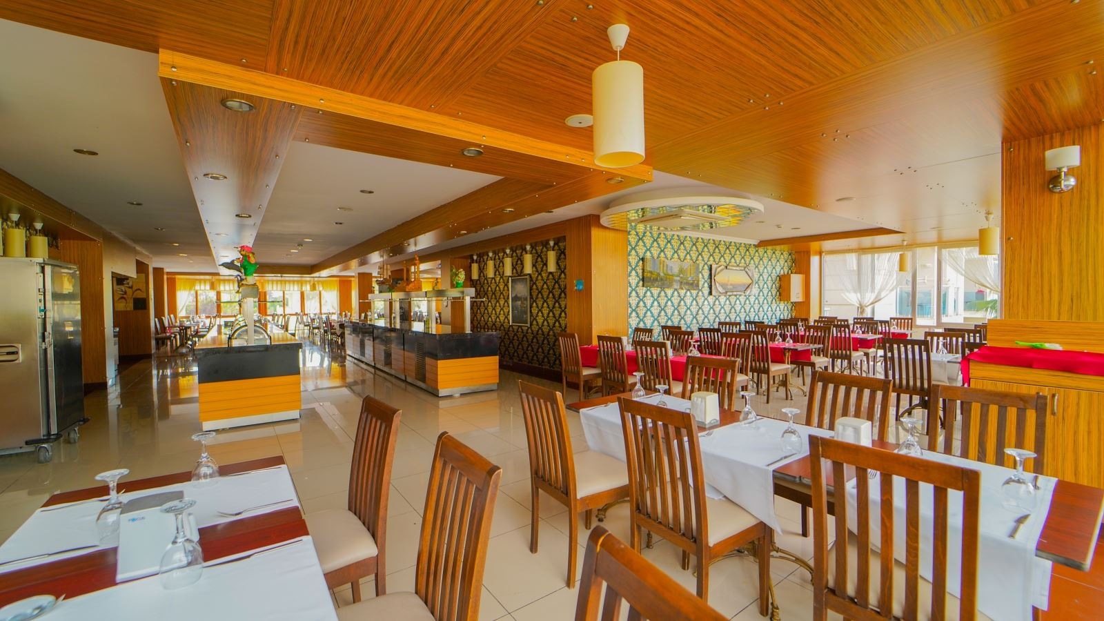 restaurants-main-restaurant