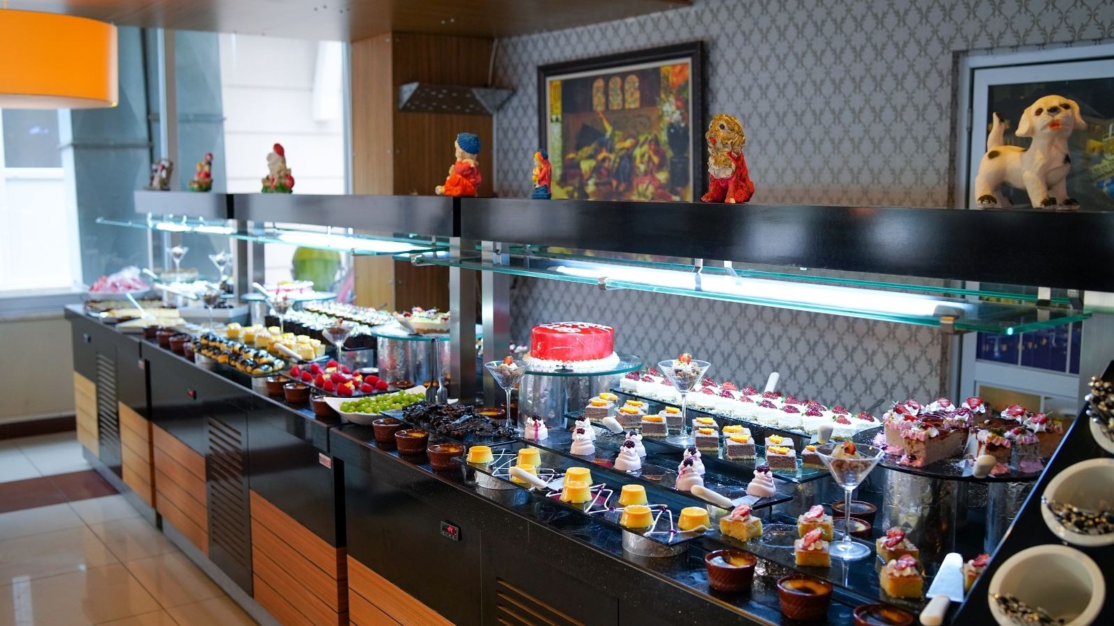 restaurants-main-restaurant