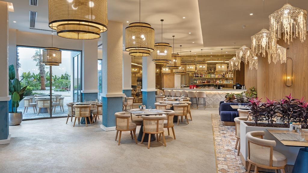 restaurants-petra-+16-adult-restaurant