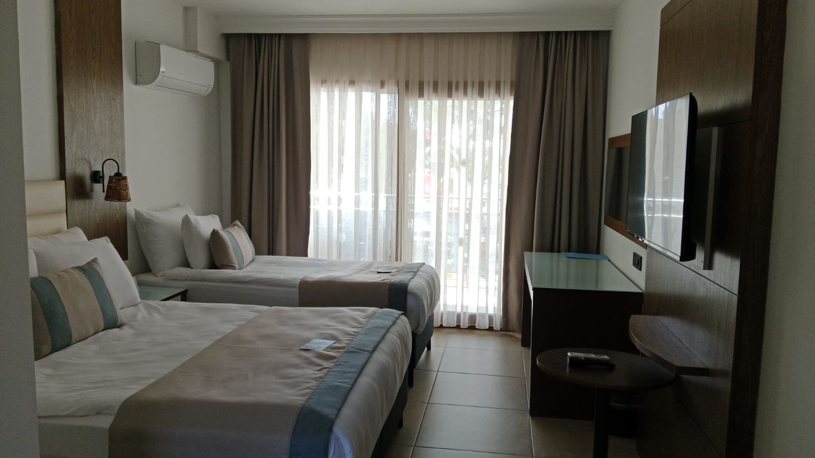 rooms-main-building-hotel-room