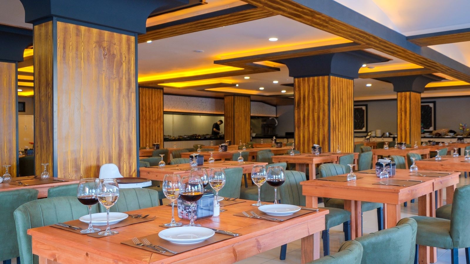 restaurants-main-restaurant