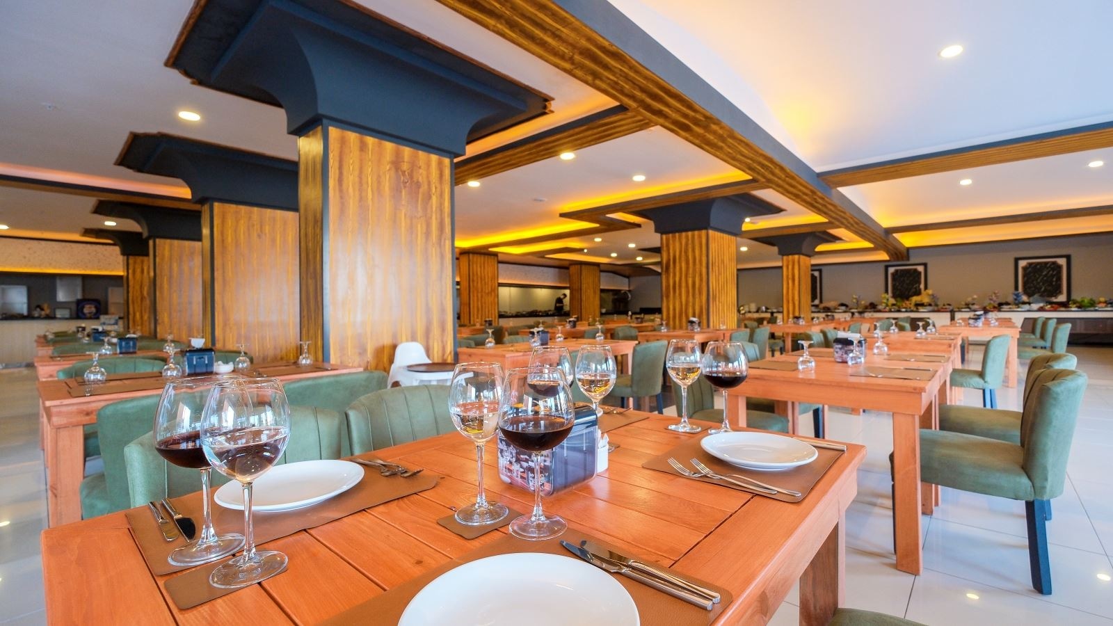 restaurants-main-restaurant